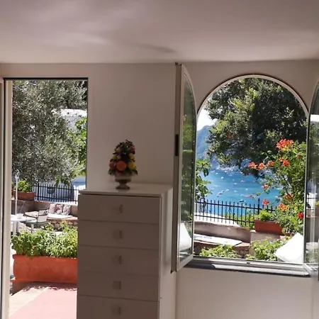 La Perla Marina Vila